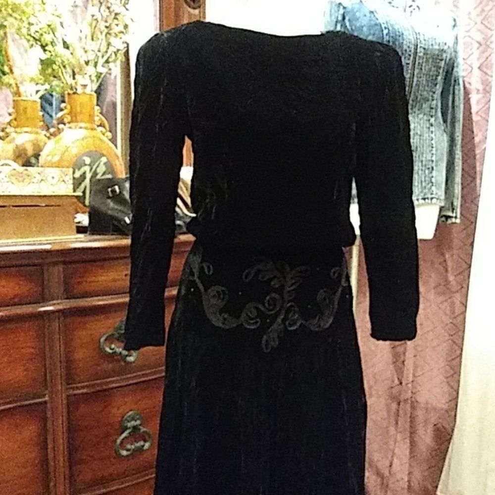 Vintage Dona morgan.  For non stop